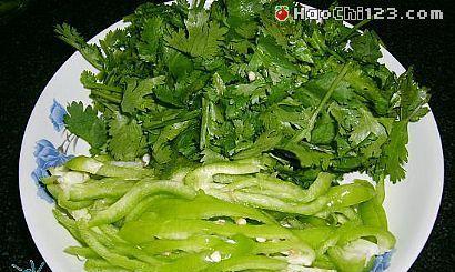 探秘老虎菜的神奇之处（解密老虎菜的独特风味及健康功效）