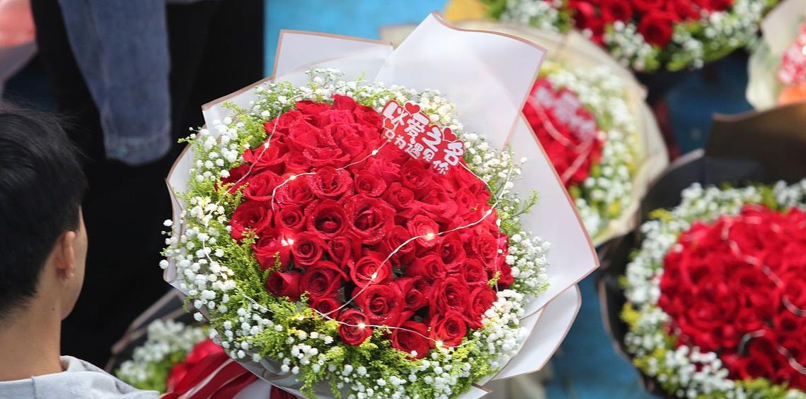 李记浪漫花语80发是什么？80朵花束传递了哪些浪漫信息？