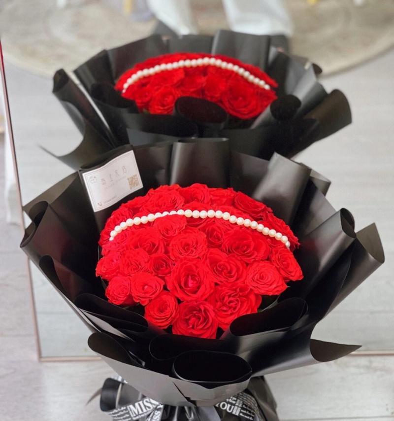 红色玫瑰花代表什么？这种花语背后有什么特别的含义？
