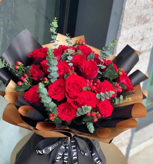 玫瑰花包装66朵代表什么？66朵玫瑰花束的特殊含义是什么？